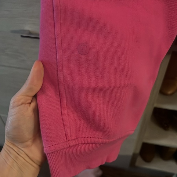 Lululemon Scuba Set Sonic Pink - Picture 4 of 5